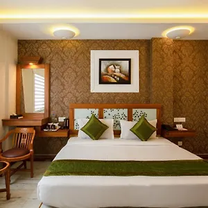 3* Otel Treebo The Qasr